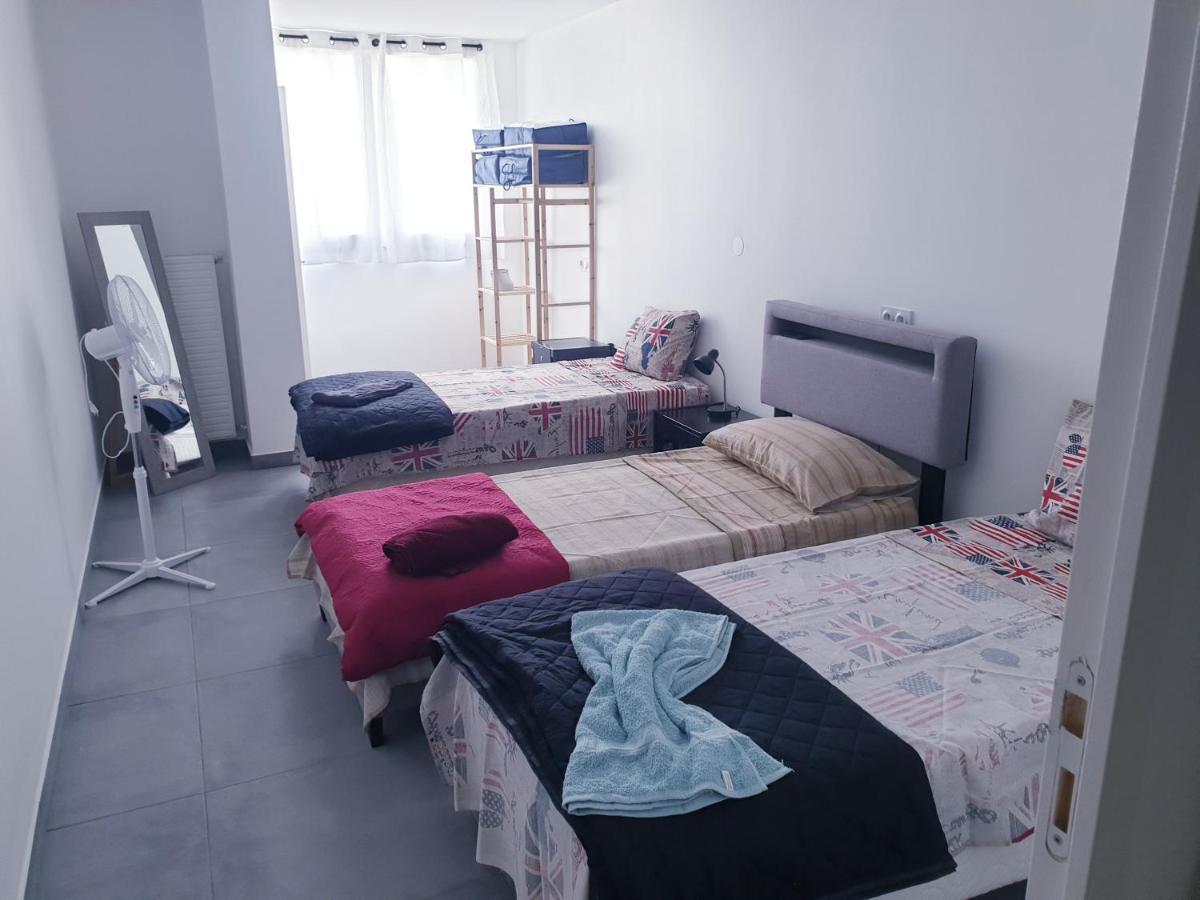 Big Flat Sea Vieuw 95 M2 5 Rooms Near Airport 5 Min Train 3 Min And Tram On Site, Beach 7 Min, 2 Showers And 2 Toilets , Neuf Grand Appartement 95 M2 5 Chambres Proche Aeroport 5 Min Train 3 Min Et Tramway Sur Place, Plage 7 Min 2 Douches Et 2 Wc Vue Nizza Kültér fotó